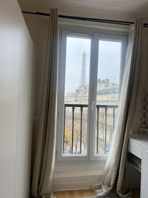 Appartement Paris Vue Tour Eiffel Trocadero Exterior foto